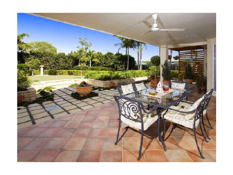 27 Hayward Avenue, Cashmere QLD 4500