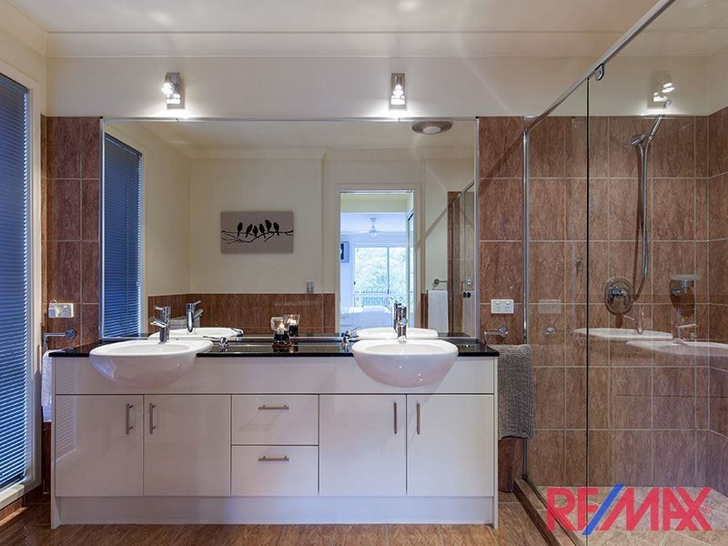 28 Sandpiper Avenue, North Lakes QLD 4509