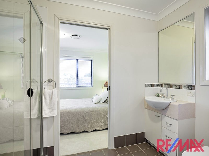 17 GANNET CIRCUIT, North Lakes QLD 4509