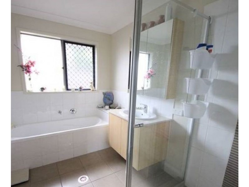 30 Kingston Court, North Lakes QLD 4509