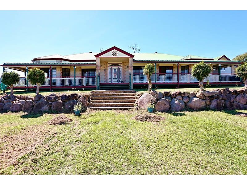 39 SADDLEBACK DRIVE, Dayboro QLD 4521
