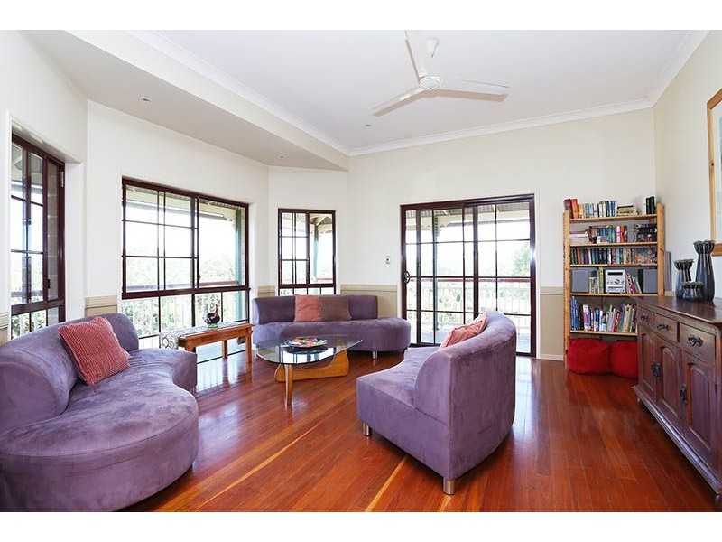 39 SADDLEBACK DRIVE, Dayboro QLD 4521
