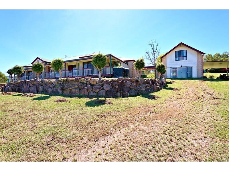 39 SADDLEBACK DRIVE, Dayboro QLD 4521