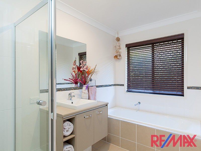 32 Sage Parade, Griffin QLD 4503