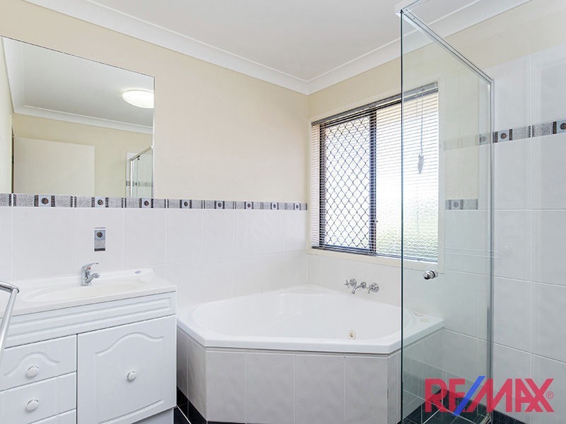 8 Moorrinya Circuit, North Lakes QLD 4509