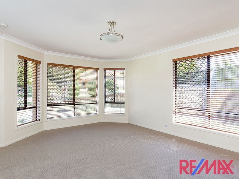 8 Moorrinya Circuit, North Lakes QLD 4509