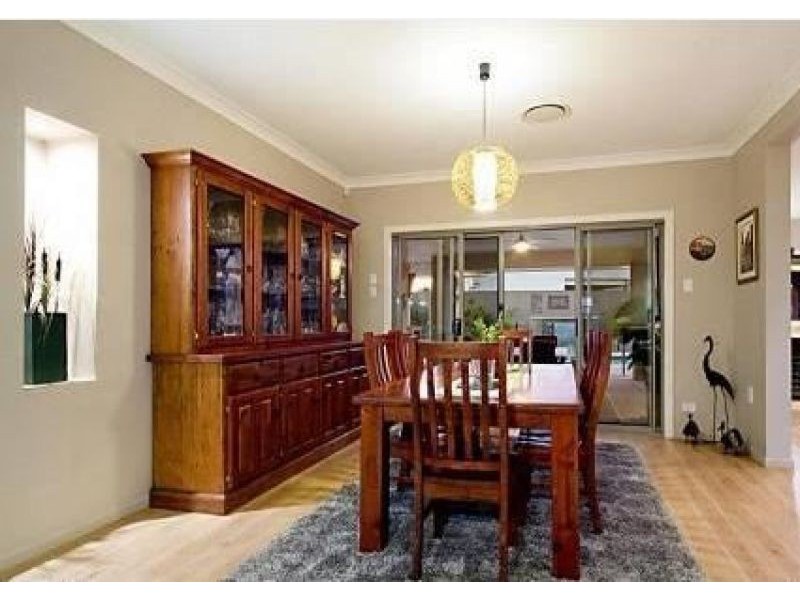 4 Faldo Court, North Lakes QLD 4509