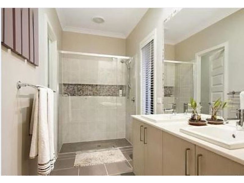 4 Faldo Court, North Lakes QLD 4509