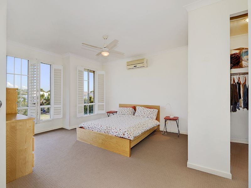 10 Albatross Close, North Lakes QLD 4509