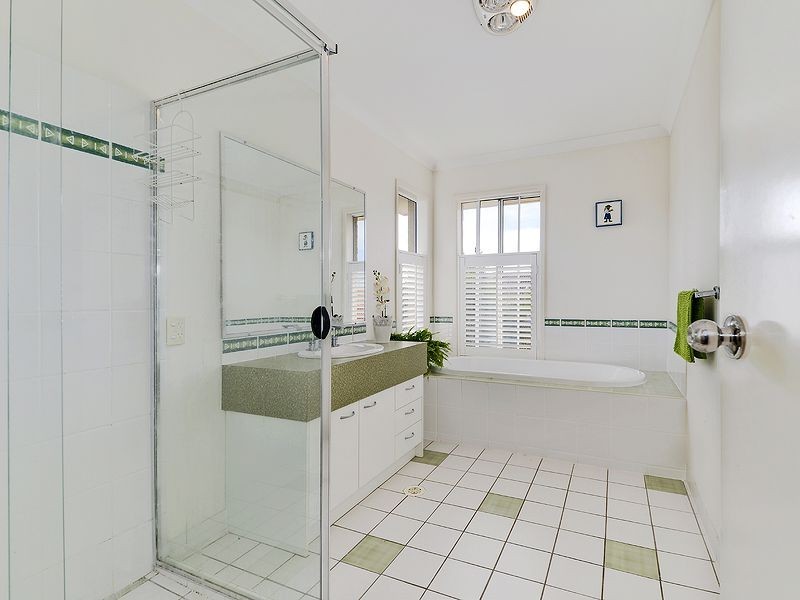 10 Albatross Close, North Lakes QLD 4509