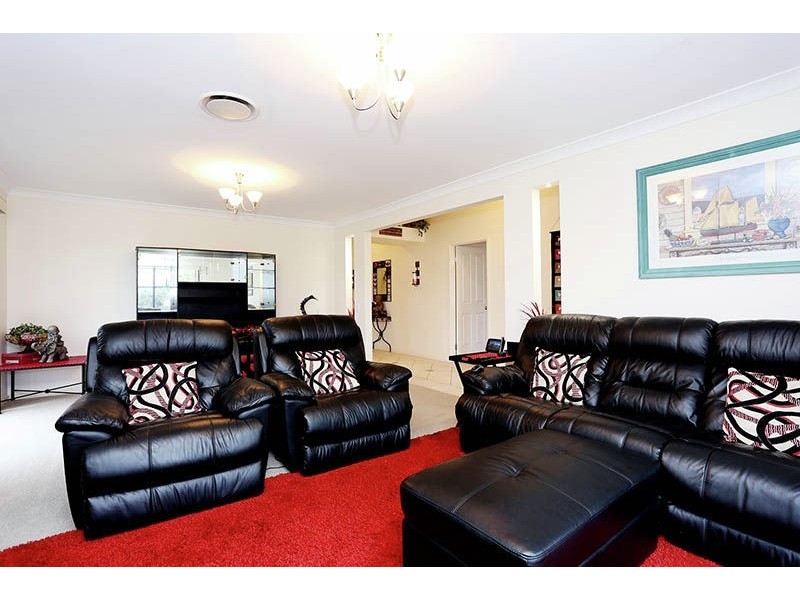 31 Mariner Boulevard, Deception Bay QLD 4508