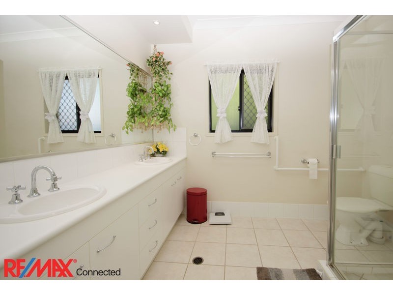 13-15 Halyard Court, Deception Bay QLD 4508