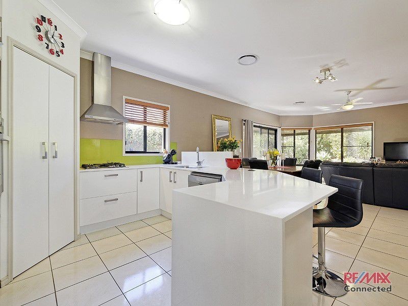 25 Elkington Circuit, North Lakes QLD 4509