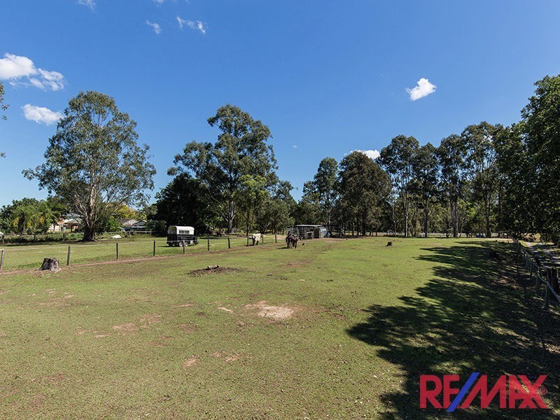136 Mathew Crescent, Burpengary QLD 4505