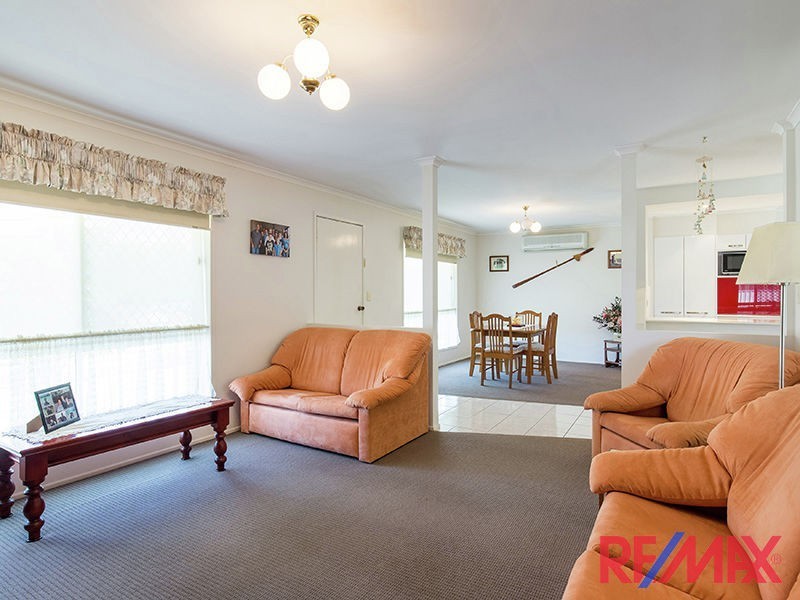 13 Winter Rd, Kallangur QLD 4503