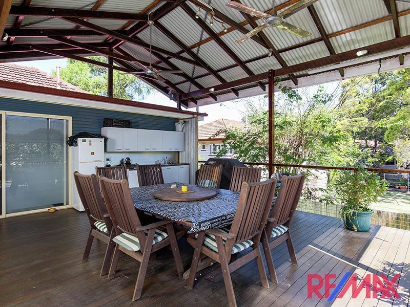 9 Brook St, Everton Park QLD 4053