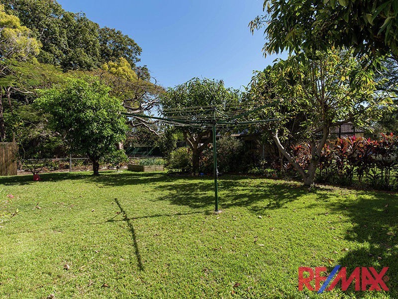 9 Brook St, Everton Park QLD 4053