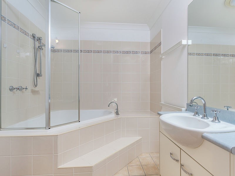 11 CANUNDRA ST, North Lakes QLD 4509