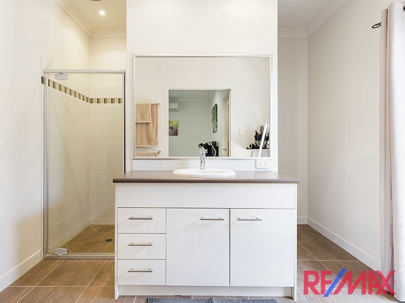 20 Sunstone Circuit, Mango Hill QLD 4509