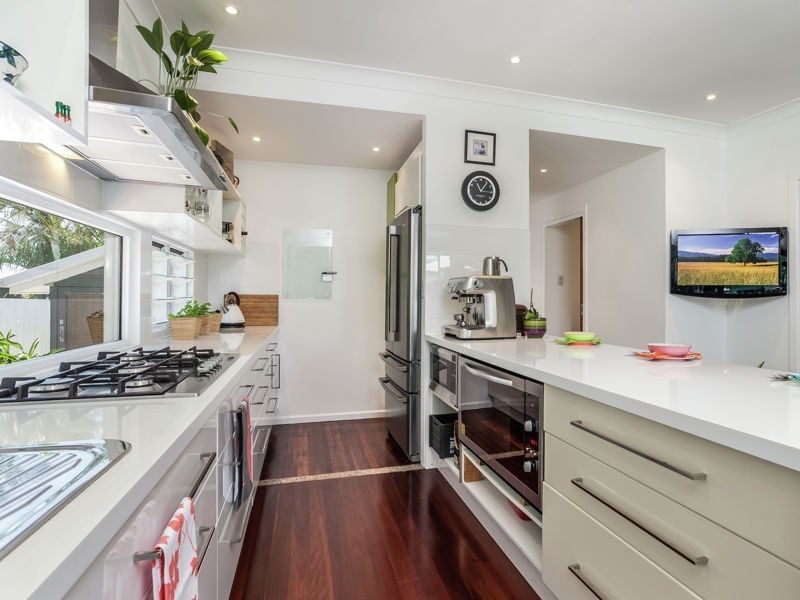 83 Thomas Street, Clontarf QLD 4019