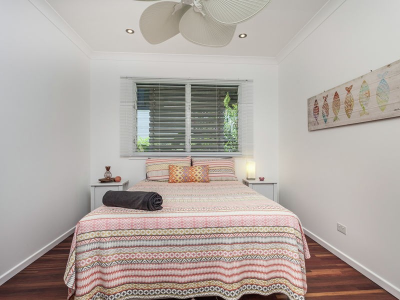 83 Thomas Street, Clontarf QLD 4019