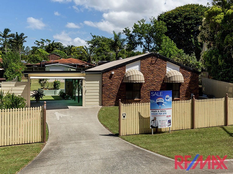 32 Sylvester Dr, Kallangur QLD 4503