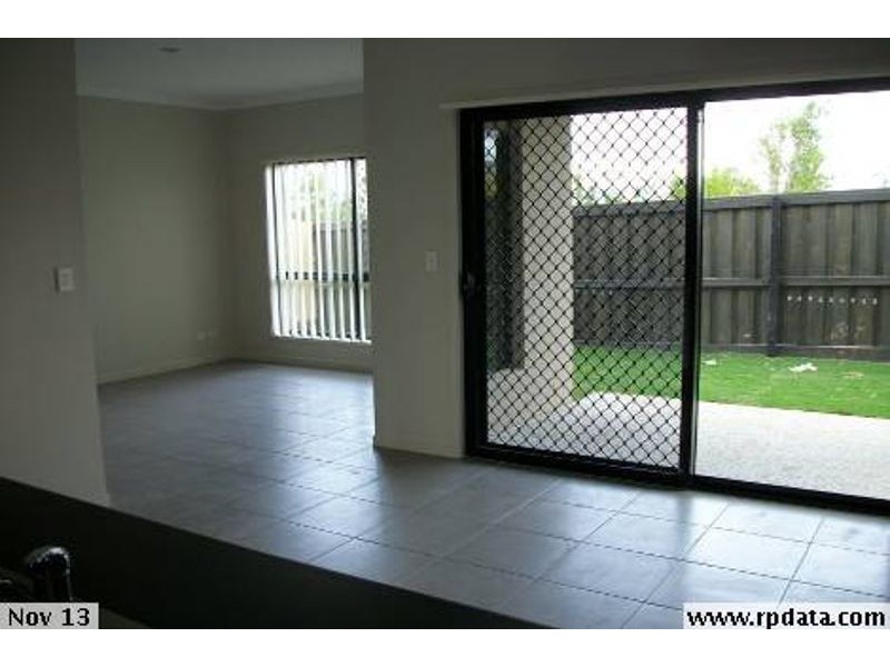 20 Dunes Cres, North Lakes QLD 4509