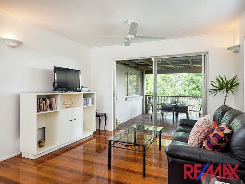 22 Nymphaea Street, Everton Hills QLD 4053