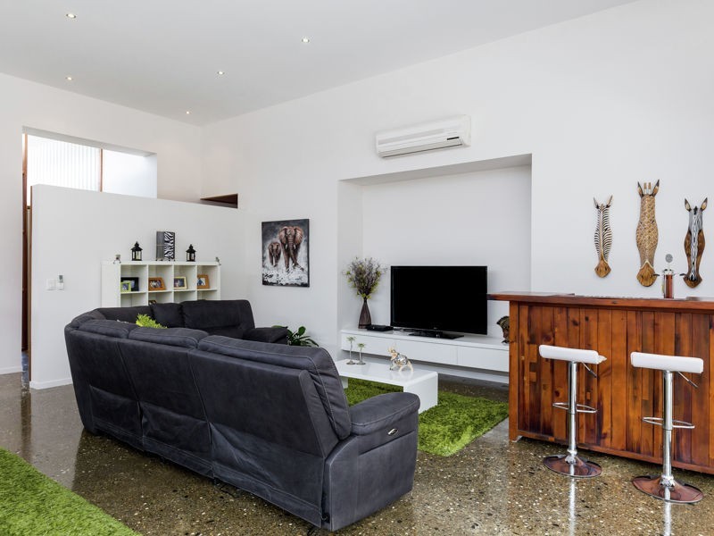 32 Wedgetail Circuit, Narangba QLD 4504