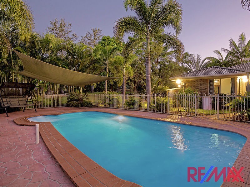 104-106 Hawthorn Rd, Burpengary QLD 4505