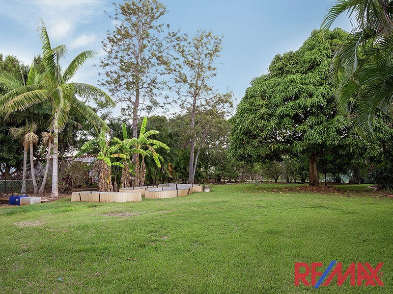 104-106 Hawthorn Rd, Burpengary QLD 4505