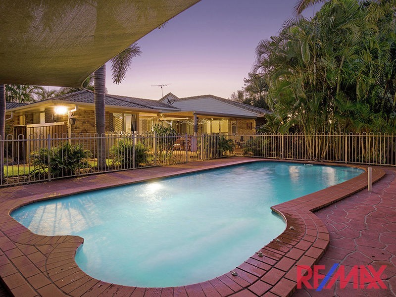 104-106 Hawthorn Rd, Burpengary QLD 4505