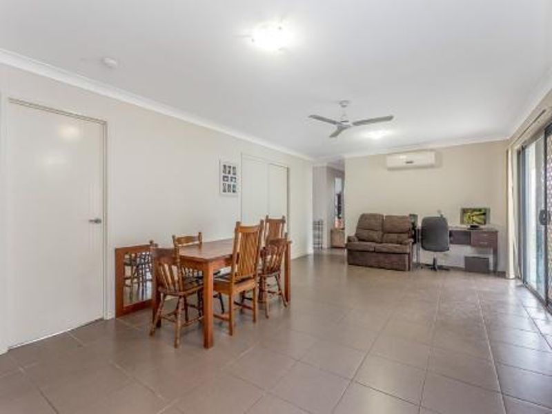 3 Roland Court, Kallangur QLD 4503