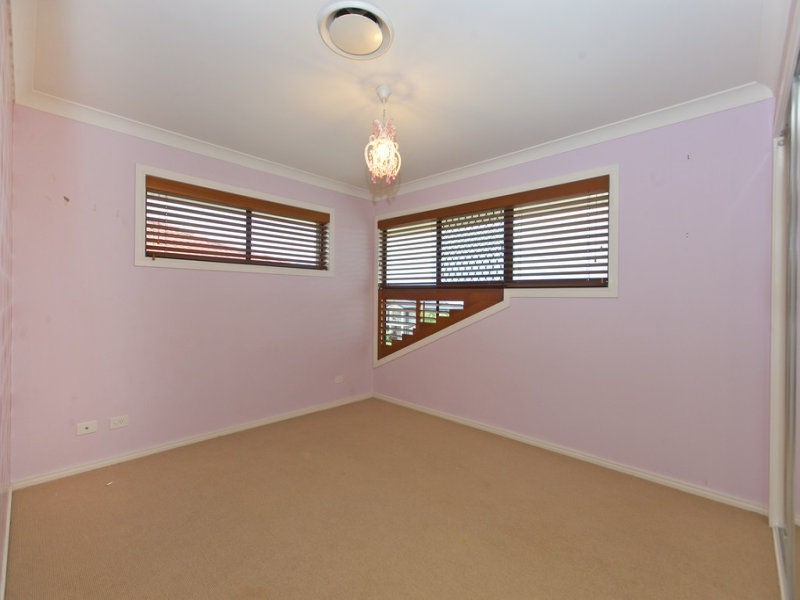 9 Bertson Crescent, Wellington Point QLD 4160
