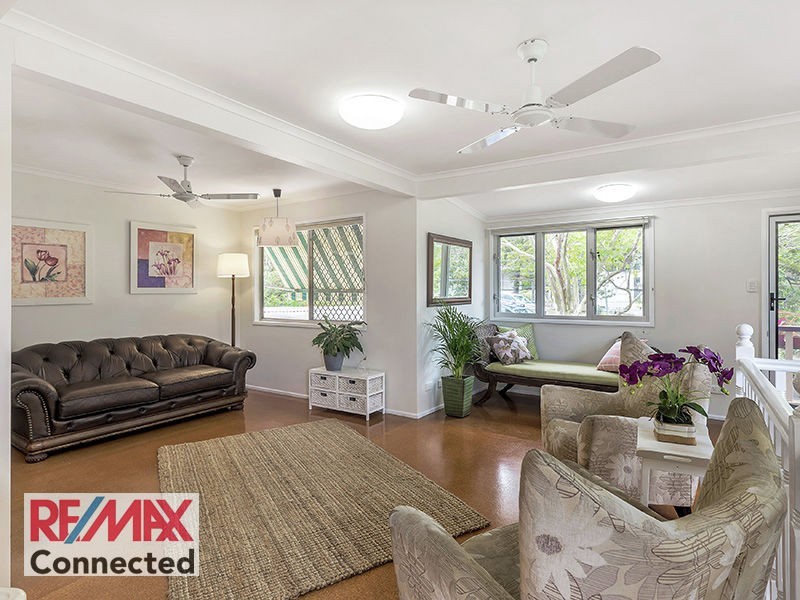 9 Alrex St, Everton Hills QLD 4053