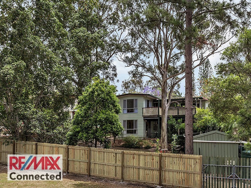 9 Alrex St, Everton Hills QLD 4053