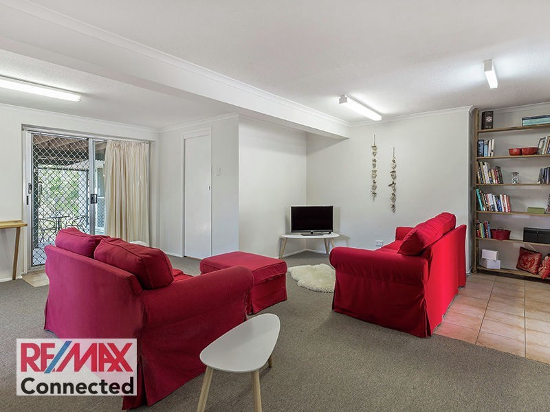 9 Alrex St, Everton Hills QLD 4053