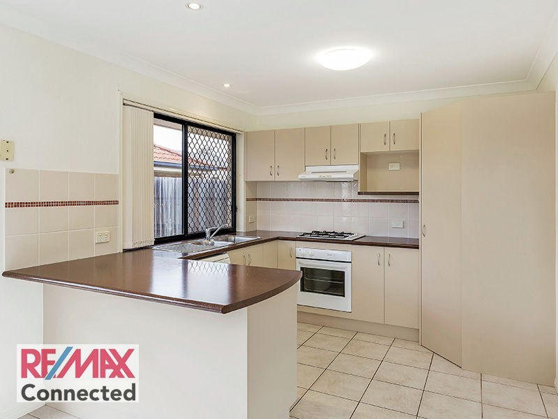 7 Mowbray Court, Kallangur QLD 4503