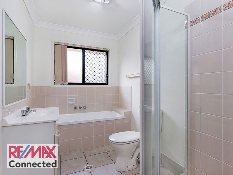 7 Mowbray Court, Kallangur QLD 4503
