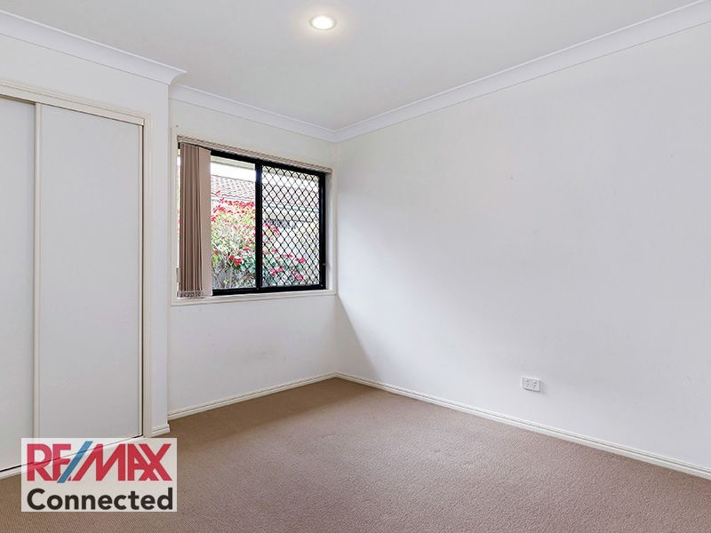 7 Mowbray Court, Kallangur QLD 4503