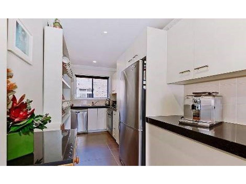 3/7 Ella Street, Redcliffe QLD 4020