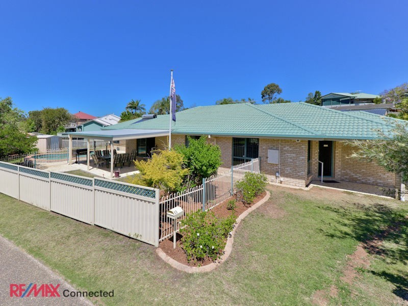 53 Hillenvale Ave, Arana Hills QLD 4054