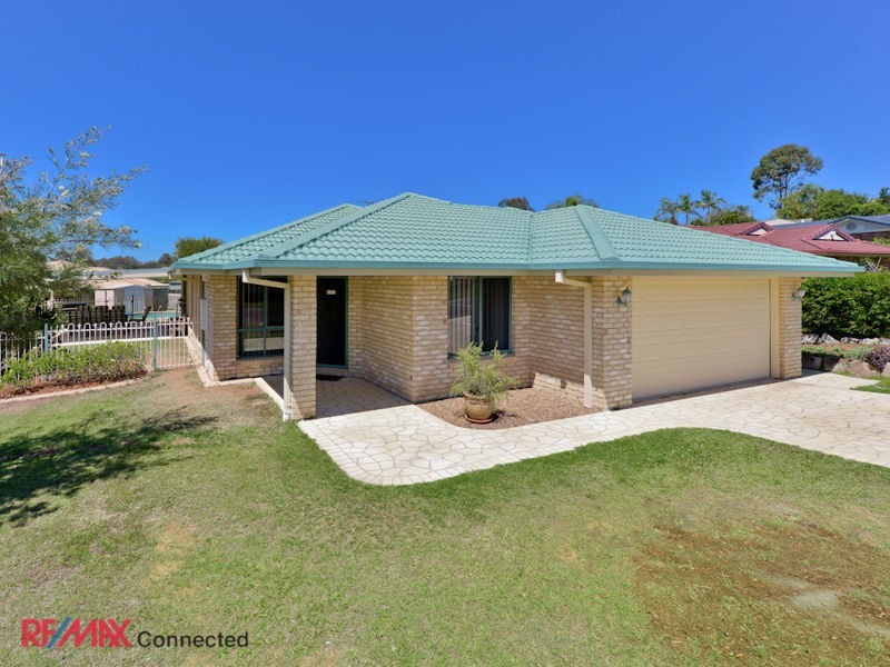 53 Hillenvale Ave, Arana Hills QLD 4054