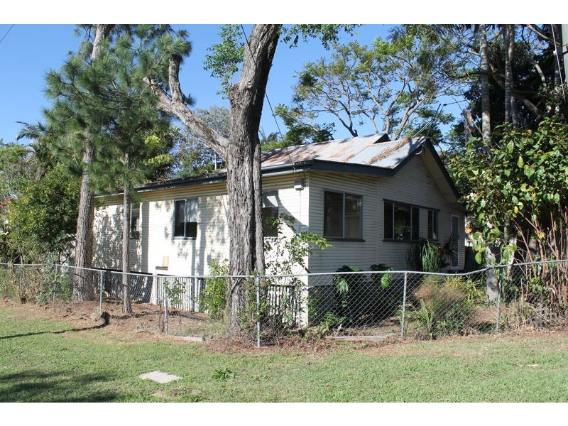 35 Hamilton Road, Wavell Heights QLD 4012