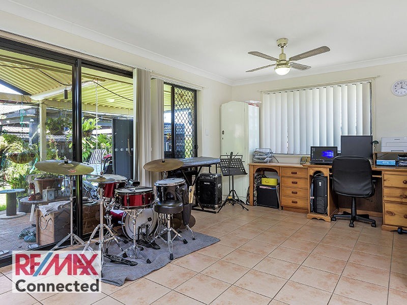 24 Swords Parade, North Lakes QLD 4509