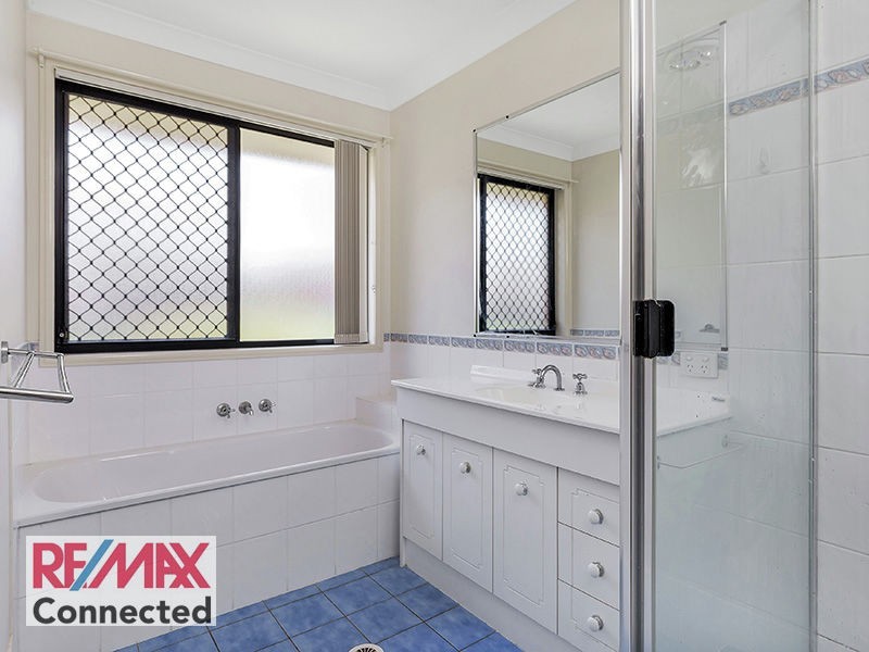 24 Swords Parade, North Lakes QLD 4509