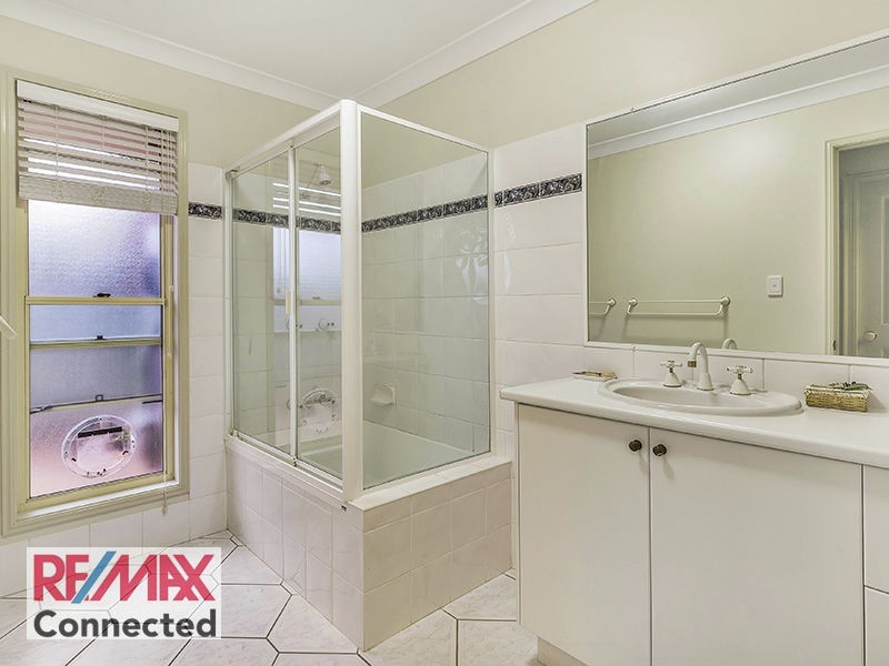 7 Birchgrove Cres, Kallangur QLD 4503