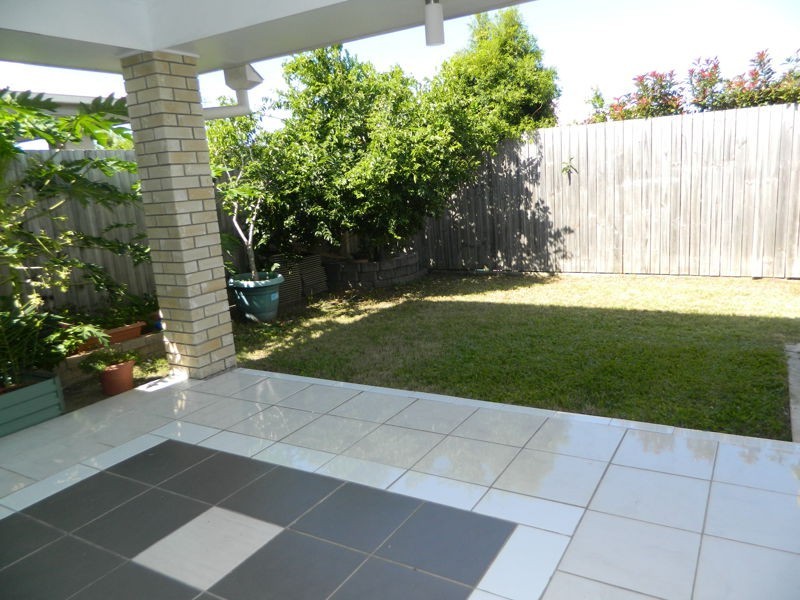 6 Aniseed Crescent, Griffin QLD 4503