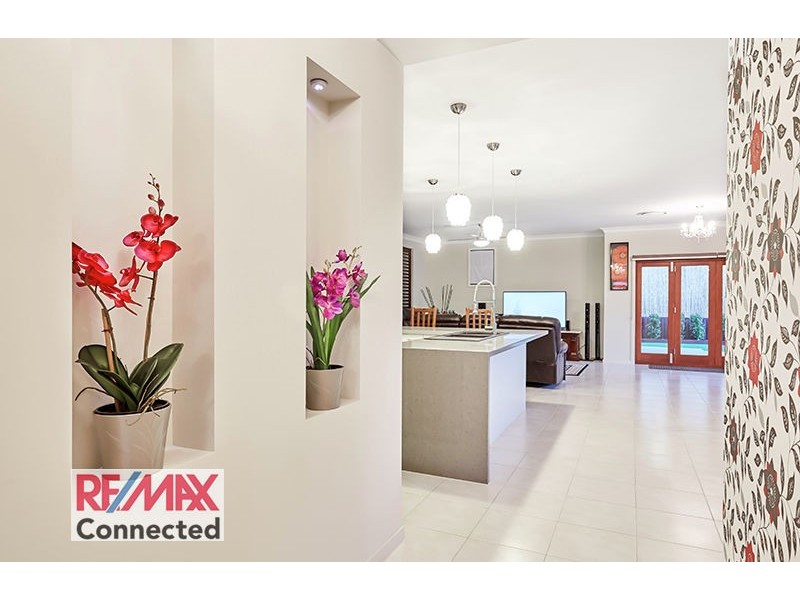 2 Satinay Parade, North Lakes QLD 4509