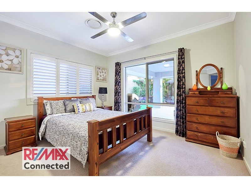 2 Satinay Parade, North Lakes QLD 4509